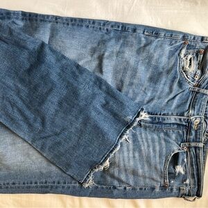 American Eagle Outfitters Women's Boot Cut Jeans in Medium Blue